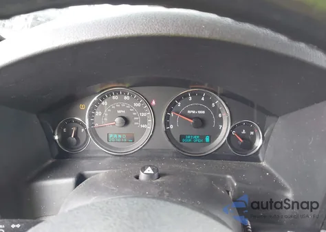 2007 Jeep Commander Sport из США, поврежденный, VIN 1J8HH48PX7C622563